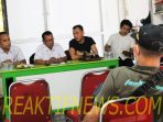 Pertemuan penggagas koperasi PGRI Kusuma Bangsa Kota Singkawang di kantornya.