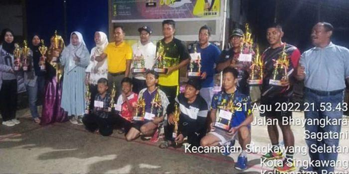 Kejuaraan Badminton peringati HUT RI ke 77 Irwan CUp 2022.